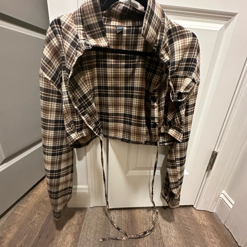 SHEIN Brown Plaid Crop Top